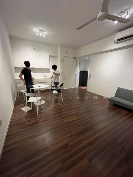 Servis Apartment untuk Disewa di SqWhere Service Apartments - Jamie Leong - Living Room - PropertyGuru.com.my