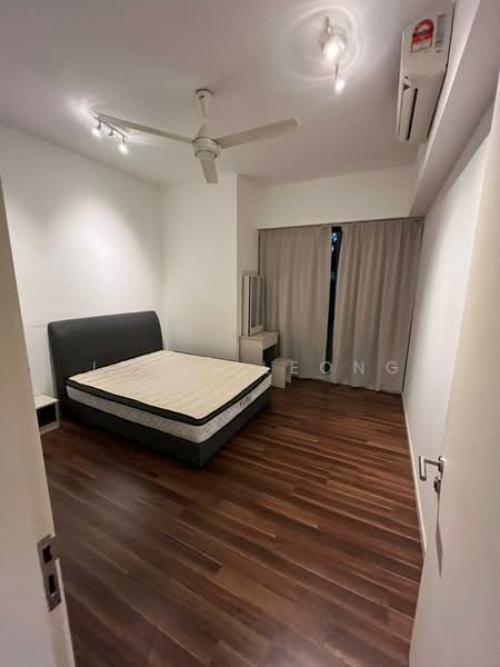 Servis Apartment untuk Disewa di SqWhere Service Apartments - Jamie Leong - Bedroom - PropertyGuru.com.my