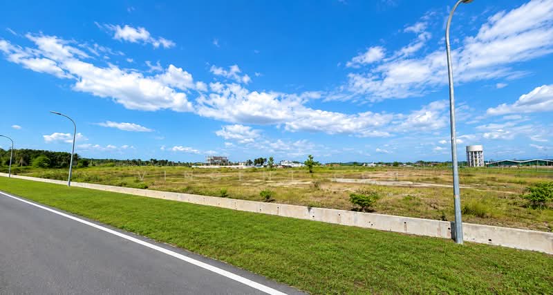 Industrial Land for Sale in Puncak Alam (Selangor) - Vincent Goh - Exterior - PropertyGuru.com.my