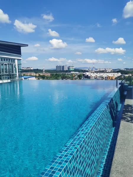 Service Residence for Sale at Saville @ Kajang - Teh . - Pool - PropertyGuru.com.my