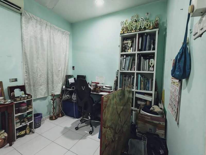 Servis Apartment untuk Dijual di Jentayu Residensi @ Tampoi - Jovel Lim - Study - PropertyGuru.com.my