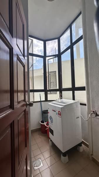 Pangsapuri untuk Disewa di Desa Pelangi - Kaze Kang - PropertyGuru.com.my