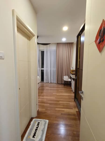 Condominium for Sale at Medini Signature - Jovel Lim - Corridor - PropertyGuru.com.my