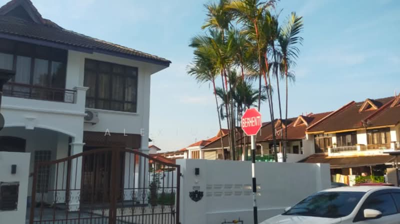 Rumah Teres 2-Tingkat untuk Disewa di Taman Sutera (Johor Bahru) - Alexius Lim - Exterior - PropertyGuru.com.my
