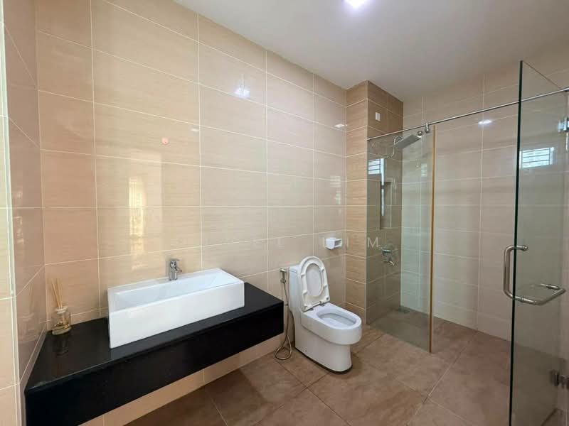 Semi-Detached House for Sale in Taman Nusa Idaman (Iskandar Puteri (Nusajaya)) - Jovel Lim - Bathroom - PropertyGuru.com.my