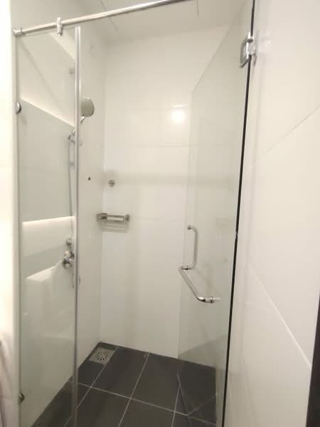 Service Residence for Rent at Wave @ Marina Cove - Alyssa Lim - Bathroom - PropertyGuru.com.my