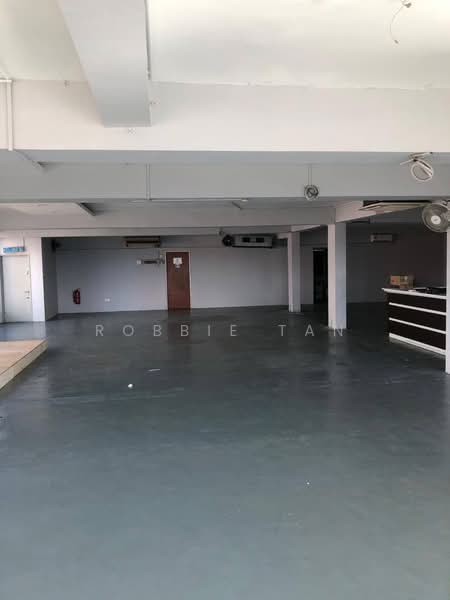 Kedai untuk Disewa di Taman Ungku Tun Aminah (Skudai) - Robbie Tan - Interior - PropertyGuru.com.my