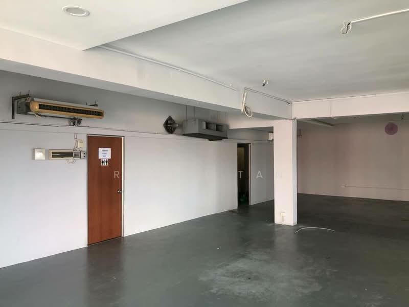 Kedai untuk Disewa di Taman Ungku Tun Aminah (Skudai) - Robbie Tan - Interior - PropertyGuru.com.my