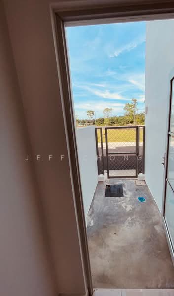 2-storey Terraced House for Sale in Bandar Rimbayu (Telok Panglima Garang) - Jeff Chong - Exterior - PropertyGuru.com.my