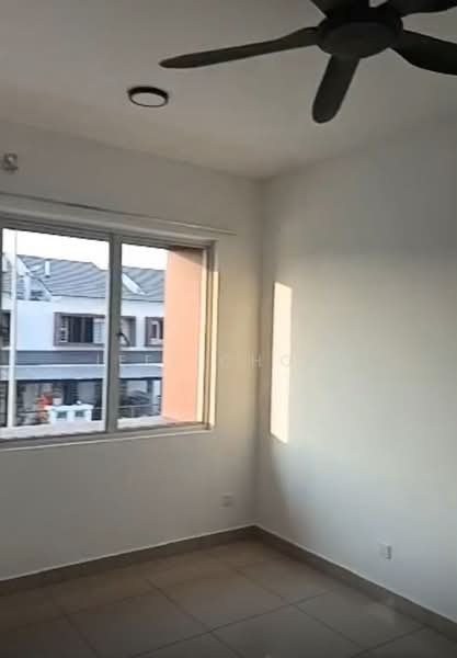 2-storey Terraced House for Sale in Bandar Rimbayu (Telok Panglima Garang) - Jeff Chong - Interior - PropertyGuru.com.my