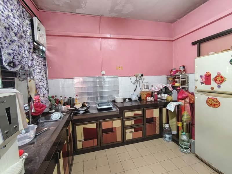 2-storey Terraced House for Sale in Taman Universiti (Skudai) - Zoey Lee - PropertyGuru.com.my
