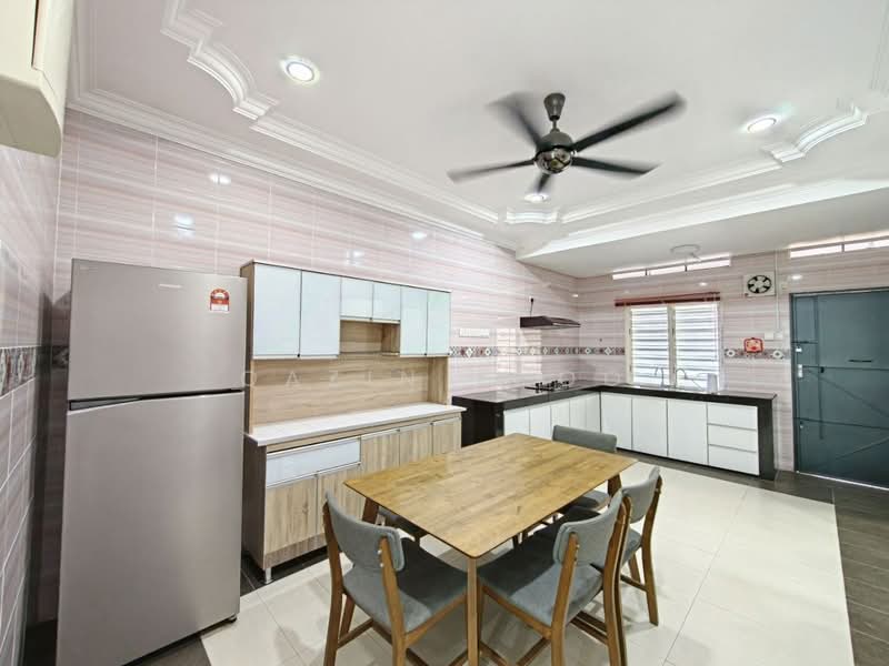 Rumah Teres 1 Tingkat untuk Disewa di New Pasir Puteh (Ipoh) - Qazin Khoo - Kitchen - PropertyGuru.com.my