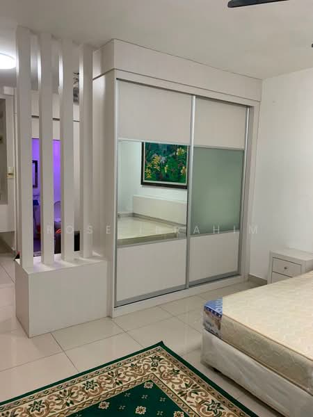 Servis Apartment untuk Dijual di KBCC (KB City Centre) - Rose Ibrahim - Bedroom - PropertyGuru.com.my