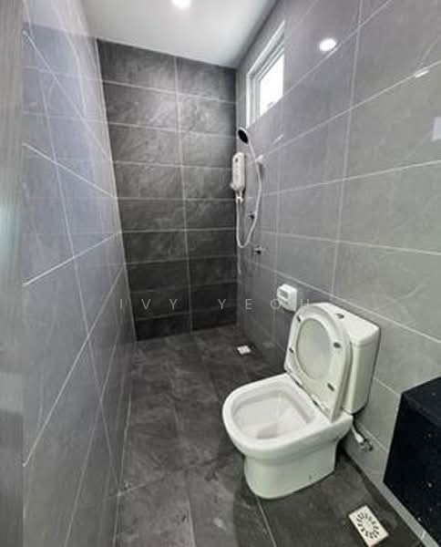 Condominium for Rent at Lucerne Residences - Ivy Yeoh - Bathroom - PropertyGuru.com.my