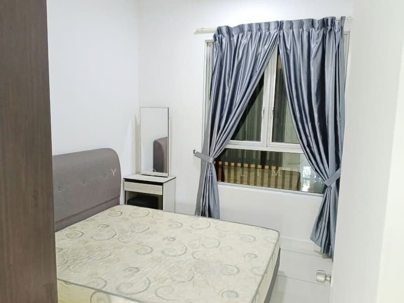 Service Residence for Sale at Epic Residence - Yvonne Lim - Bedroom - PropertyGuru.com.my