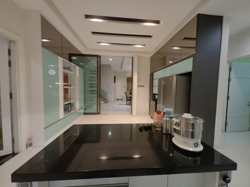 Bungalow House untuk Disewa di Cheras (Selangor) - Vivi Yap - Kitchen - PropertyGuru.com.my