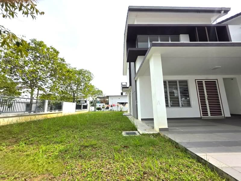 2-storey Terraced House for Sale in Bandar Rimbayu (Telok Panglima Garang) - Sariza Hartanah - Exterior - PropertyGuru.com.my