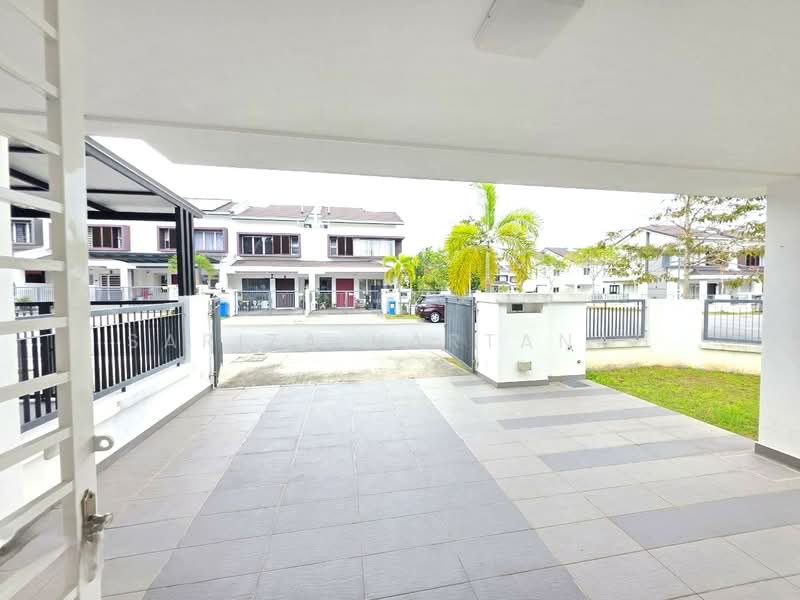 2-storey Terraced House for Sale in Bandar Rimbayu (Telok Panglima Garang) - Sariza Hartanah - Exterior - PropertyGuru.com.my