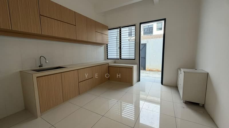 Terraced House for Rent in Seberang Perai (Penang) - Yeoh . - Kitchen - PropertyGuru.com.my