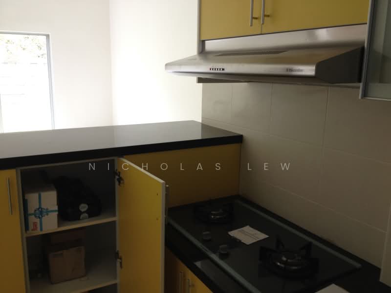 Townhouse for Sale in Seri Kembangan (Selangor) - Nicholas Lew - Kitchen - PropertyGuru.com.my