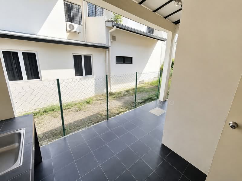 2-storey Terraced House for Sale in Sunway Alam Suria (Shah Alam) - Evelyn Khoo - Back Yard - PropertyGuru.com.my