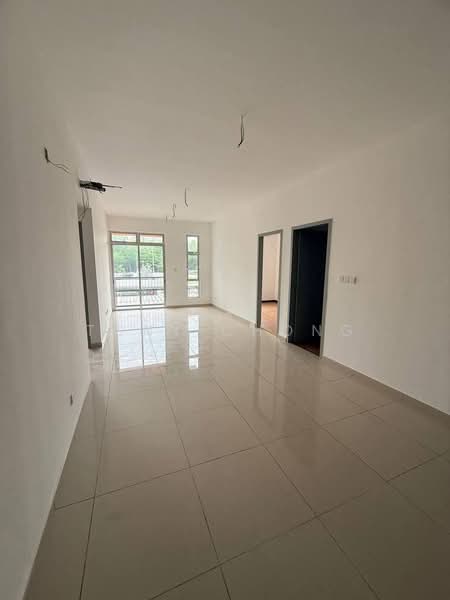 Pangsapuri untuk Disewa di APARTMEN BAYU PERMAS - Tony Chong - Living Room - PropertyGuru.com.my