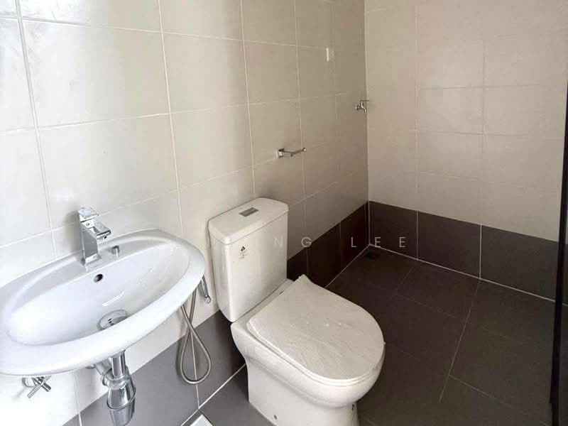 Rumah Kluster untuk Dijual di Eco Botanic (Iskandar Puteri (Nusajaya)) - Wenting Lee - Bathroom - PropertyGuru.com.my