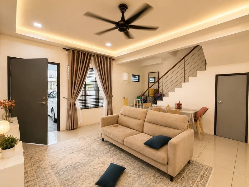Terraced House for Sale in Kuala Selangor (Selangor) - Danial Zharif - Living Room - PropertyGuru.com.my