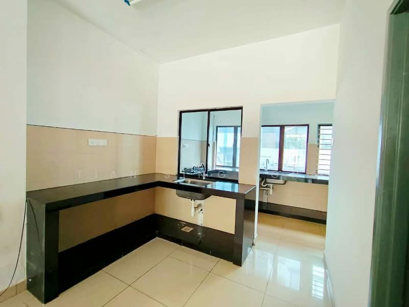 Terraced House for Sale in Bandar Puteri Puchong (Puchong) - Tian Sing Fong - Kitchen - PropertyGuru.com.my