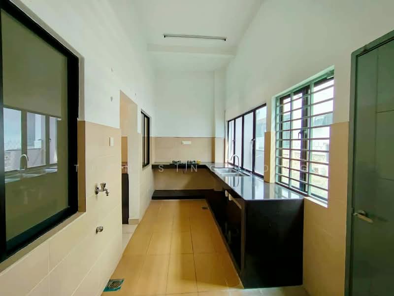 Terraced House for Sale in Bandar Puteri Puchong (Puchong) - Tian Sing Fong - Kitchen - PropertyGuru.com.my
