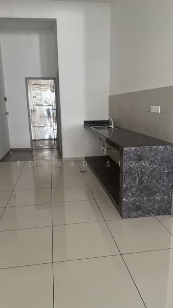 2-storey Terraced House for Rent in Austin Crest (Johor Bahru) - Edward Siow - Kitchen - PropertyGuru.com.my