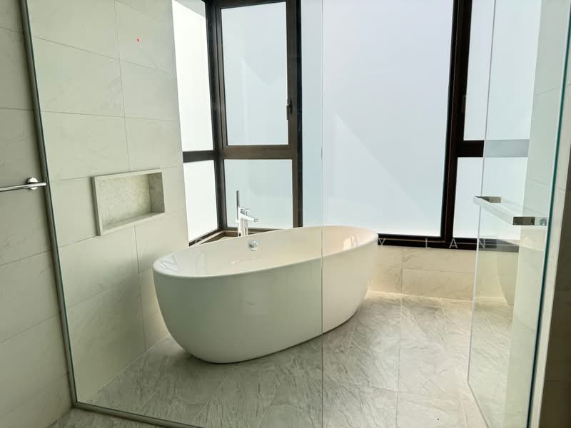 Service Residence for Sale at Jendela Residences - Ruth Chin May Lan - Bathroom - PropertyGuru.com.my