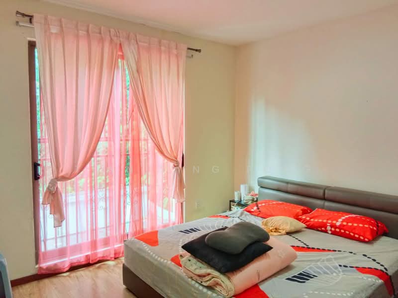 Semi-Detached House for Sale in Taman Bukit Kuchai (Bandar Kinrara) - Tian Sing Fong - Bedroom - PropertyGuru.com.my