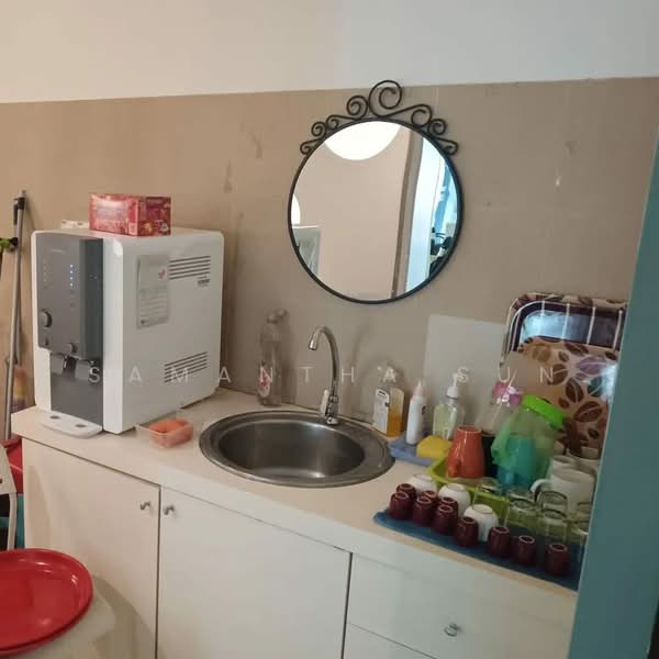 Kedai / Pejabat untuk Dijual di Taman Serdang Perdana (Seri Kembangan) - Samantha Sun - Kitchen - PropertyGuru.com.my