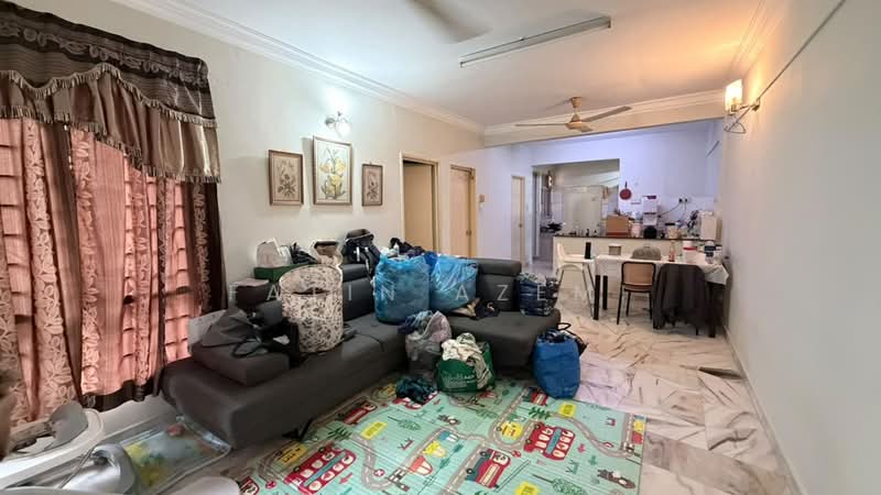 Apartment for Sale at Pangsapuri Suria - Fatin Azemi - Living Room - PropertyGuru.com.my