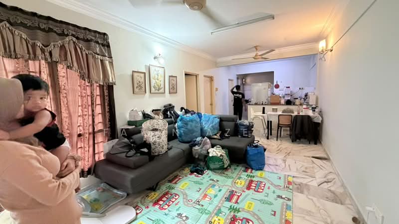 Apartment for Sale at Pangsapuri Suria - Fatin Azemi - Living Room - PropertyGuru.com.my