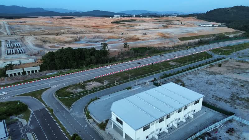 Factory for Sale in Bandar Baru Enstek (Bandar Enstek) - Rose Tan - Exterior - PropertyGuru.com.my