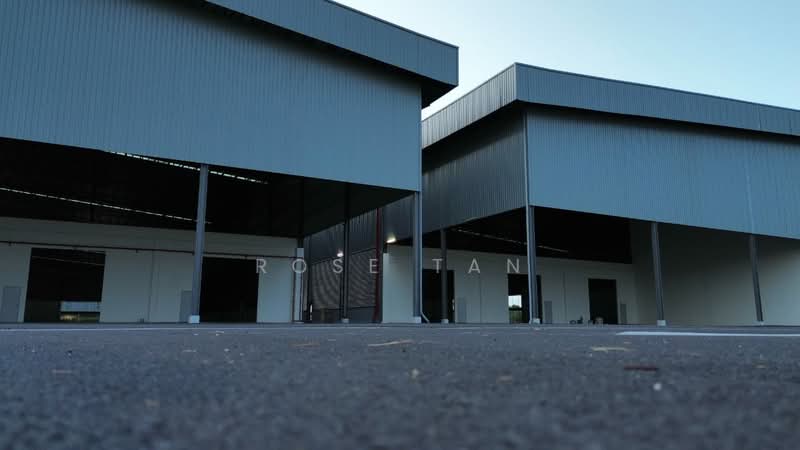 Factory for Sale in Bandar Baru Enstek (Bandar Enstek) - Rose Tan - Exterior - PropertyGuru.com.my