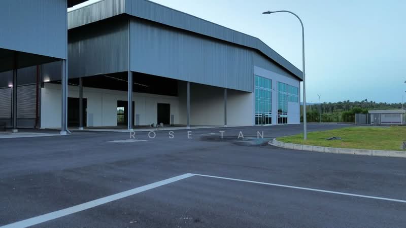 Factory for Sale in Bandar Baru Enstek (Bandar Enstek) - Rose Tan - Exterior - PropertyGuru.com.my