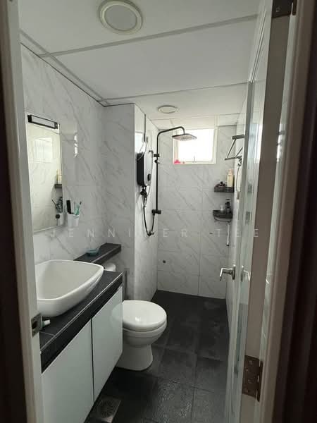 Apartment for Rent at Pulai View - Jennifer Tee - Bathroom - PropertyGuru.com.my
