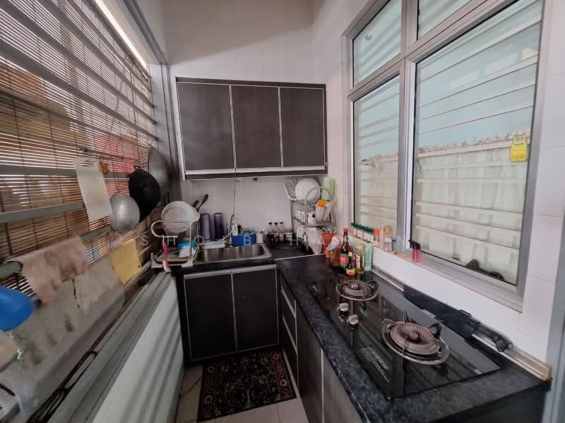 Semi-Detached House for Sale in Jenjarom (Selangor) - Shoib Harun - Kitchen - PropertyGuru.com.my