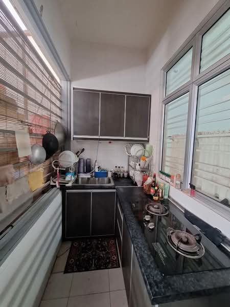 Semi-Detached House for Sale in Jenjarom (Selangor) - Shoib Harun - Kitchen - PropertyGuru.com.my