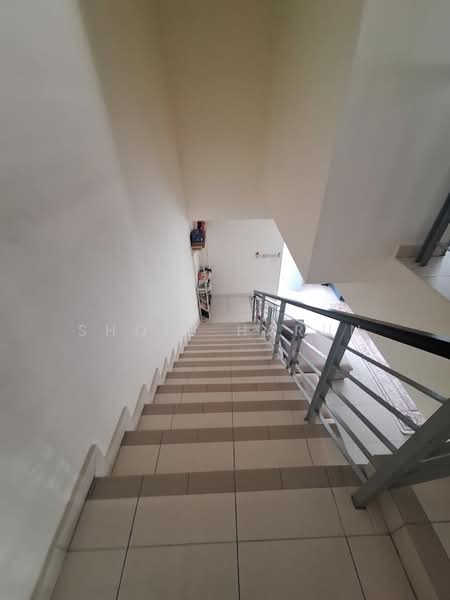 Semi-Detached House for Sale in Jenjarom (Selangor) - Shoib Harun - Corridor - PropertyGuru.com.my