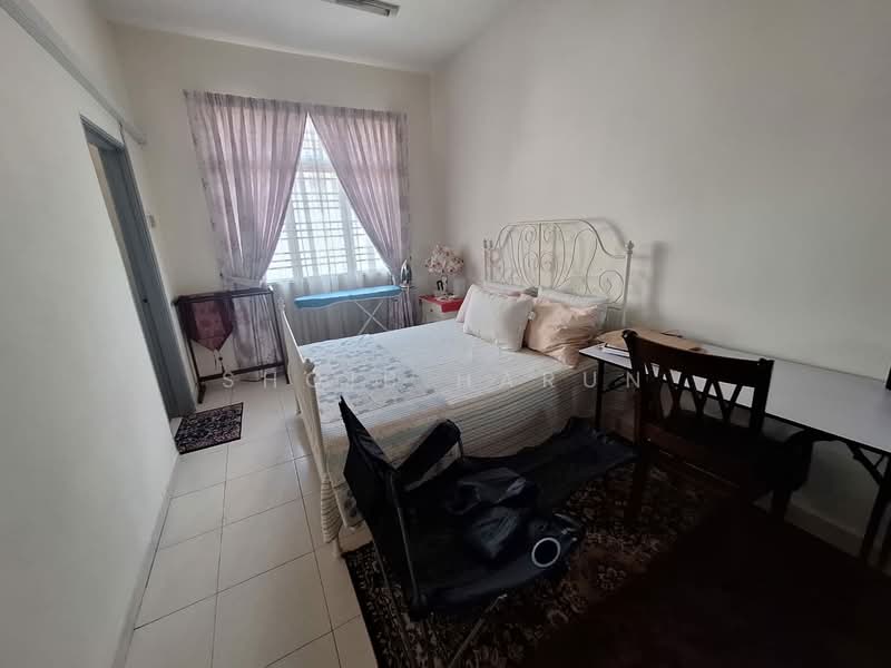 Semi-Detached House for Sale in Jenjarom (Selangor) - Shoib Harun - Bedroom - PropertyGuru.com.my
