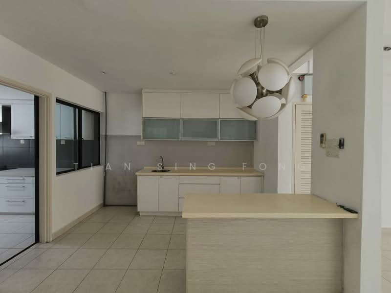 2.5-storey Terraced House for Sale in Taman Puchong Hartamas (Puchong) - Tian Sing Fong - Kitchen - PropertyGuru.com.my