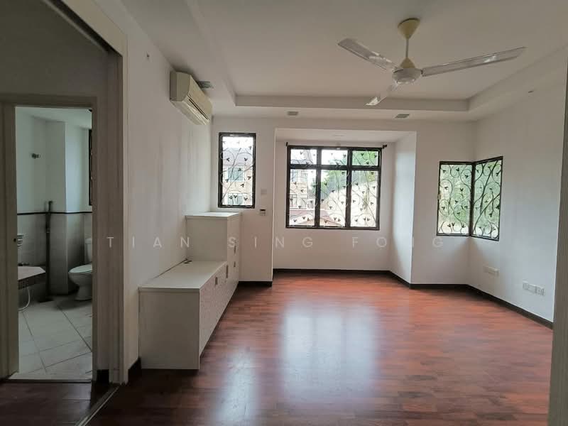 2.5-storey Terraced House for Sale in Taman Puchong Hartamas (Puchong) - Tian Sing Fong - Living Room - PropertyGuru.com.my