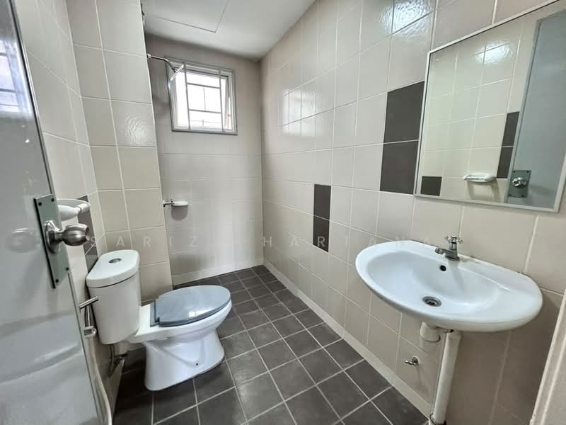 Apartment for Sale at Seri Baiduri - Sariza Hartanah - PropertyGuru.com.my