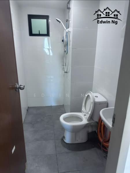 Pangsapuri untuk Disewa di Woodsland Park - Edwin Ng - Bathroom - PropertyGuru.com.my