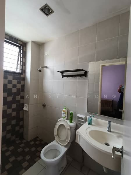 Terraced House for Sale in Bandar Puteri Puchong (Puchong) - Tian Sing Fong - Bathroom - PropertyGuru.com.my