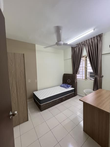 Condominium for Rent at Puncak Banyan - Ryan Low - Bedroom - PropertyGuru.com.my